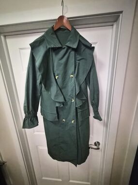 Women's Dark Green Double-Breasted Ruffled Trench Coat